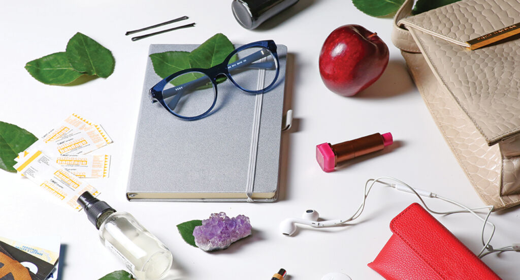 A Minimalist’s Dream: Why One Custom Pair of Glasses Is All You Need for Travel