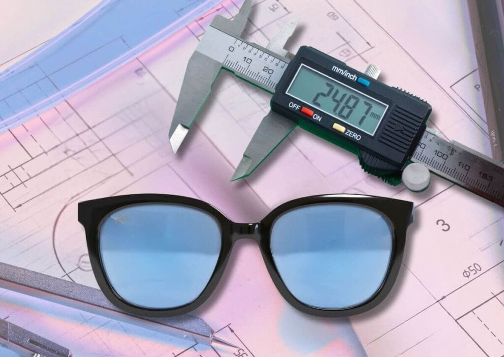 Magnets Lose Strength, Mechanical Closures Last: An Economic Audit of Custom Eyewear as a Long-Term Investment