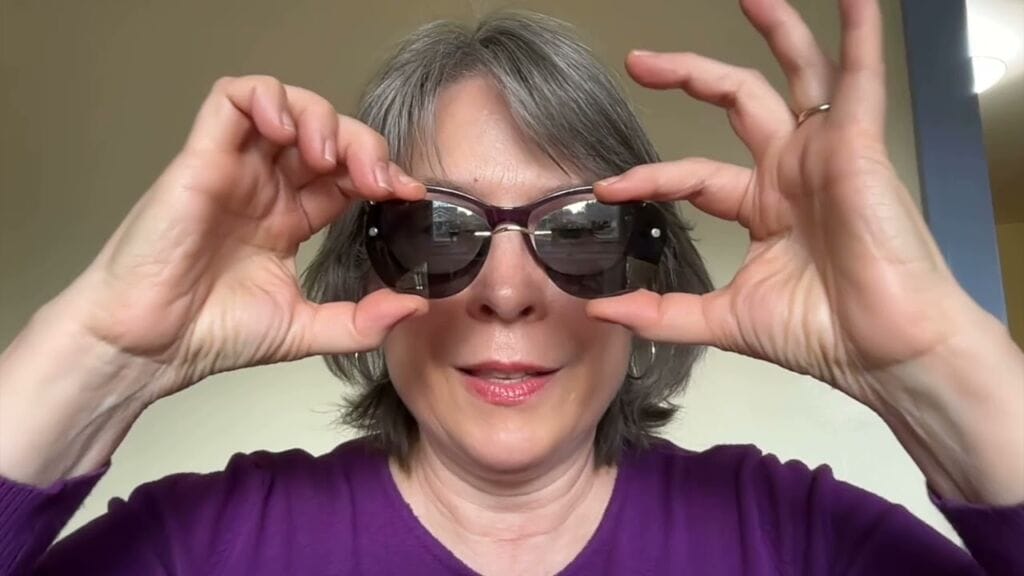 he Ultimate Street Style Accessory - What Do the Magnetic Custom Glasses Bloggers Can’t Stop Wearing Actually Look Like?