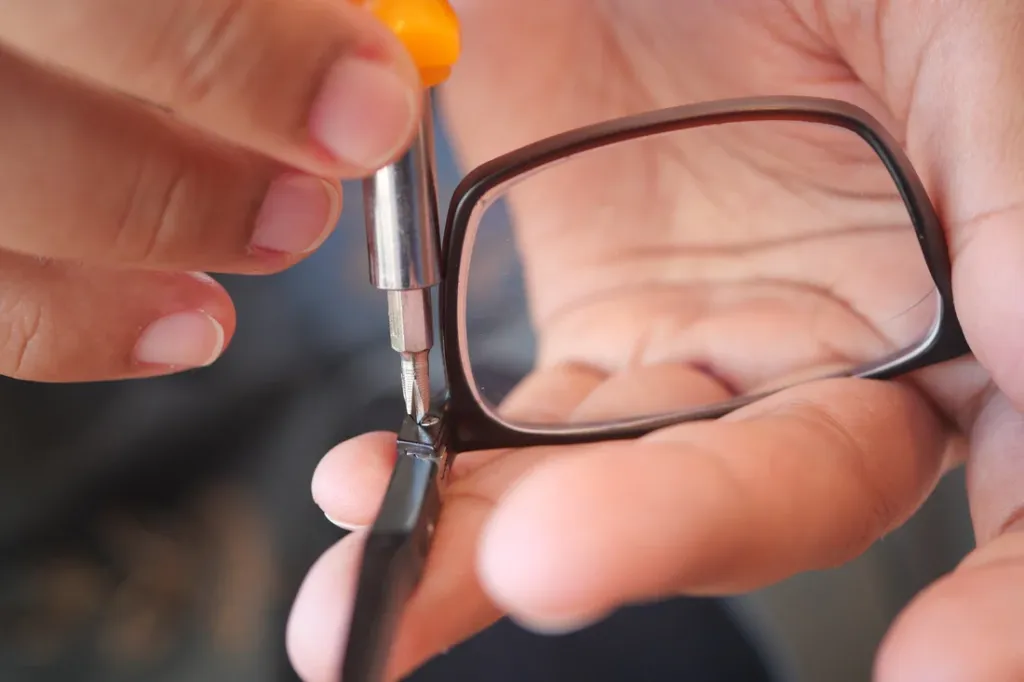 What to Do When Your Glasses Screws Come Loose: The Complete Emergency Eyeglass Repair Kit Guide